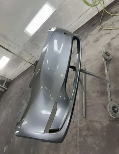 Front bumper refinishing detail